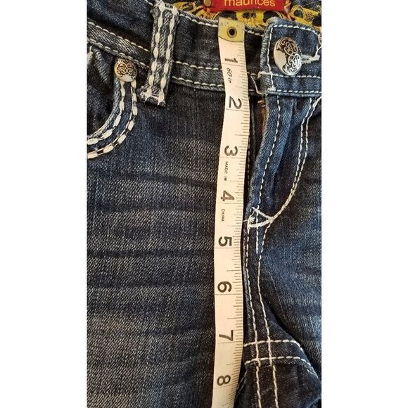 EUC Maurices Cuffed Capri Jeans - Picture 6 of 8